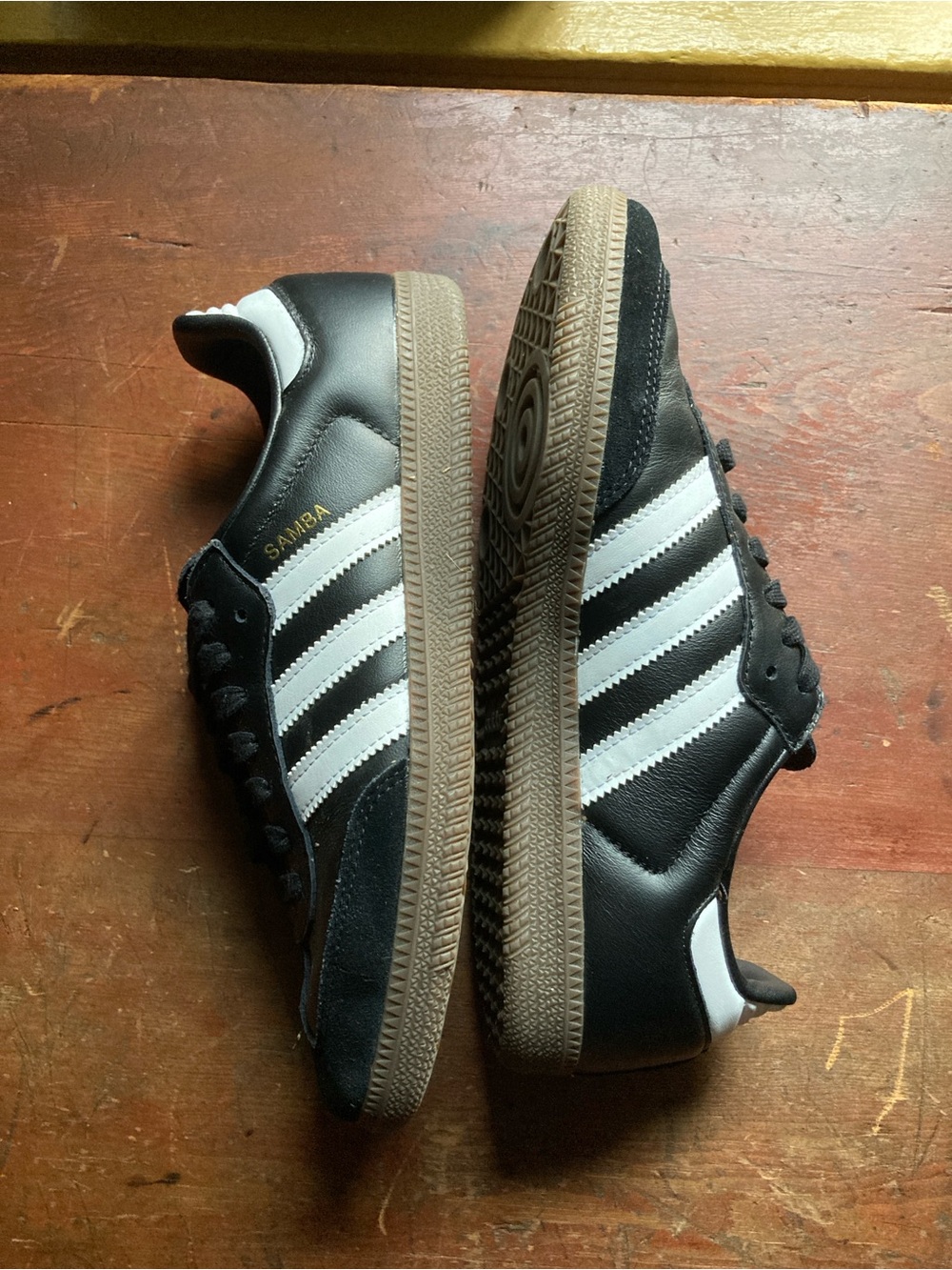 Adidas Sambas - W9 (US) M7.5 (US) - Picture 4 of 9